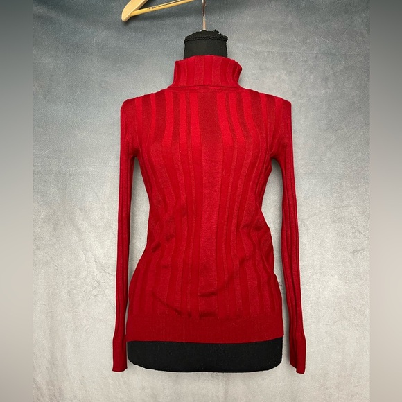 Red knit turtleneck sweater size small - Picture 1 of 6